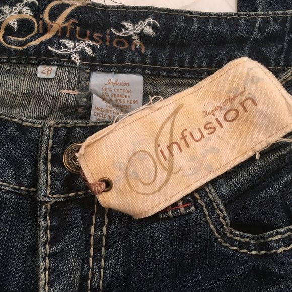 NWT Infusion Distressed Dark Denim Blue Jeans - Picture 4 of 4